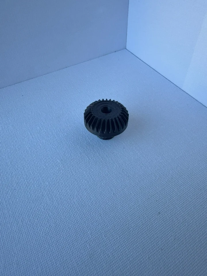 Bernina 500 600 Vertical Drive Gear — original owner main product photograph