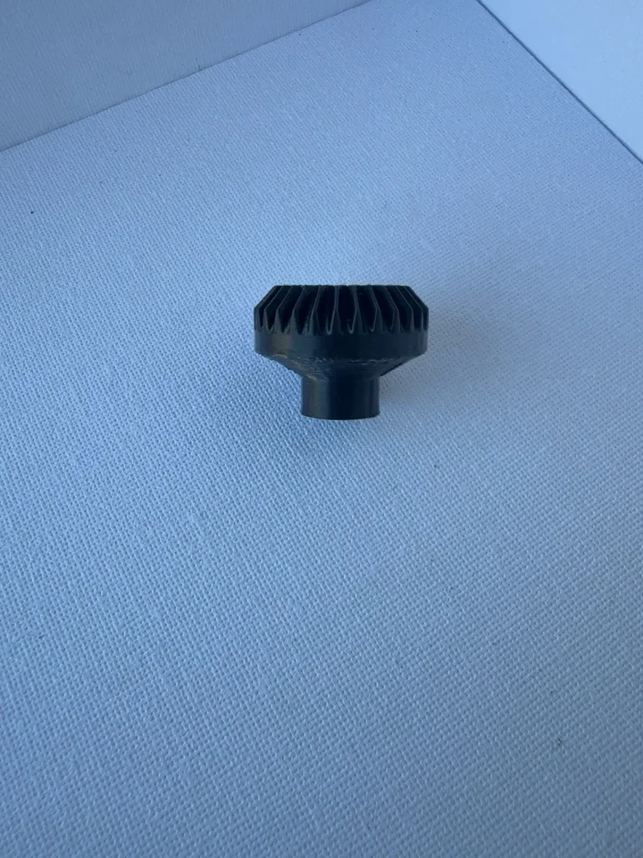 Bernina 500 600 Vertical Drive Gear — original side view showing the stem