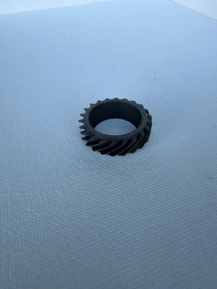 Original photograph of the Jaguar 551 replacement gear