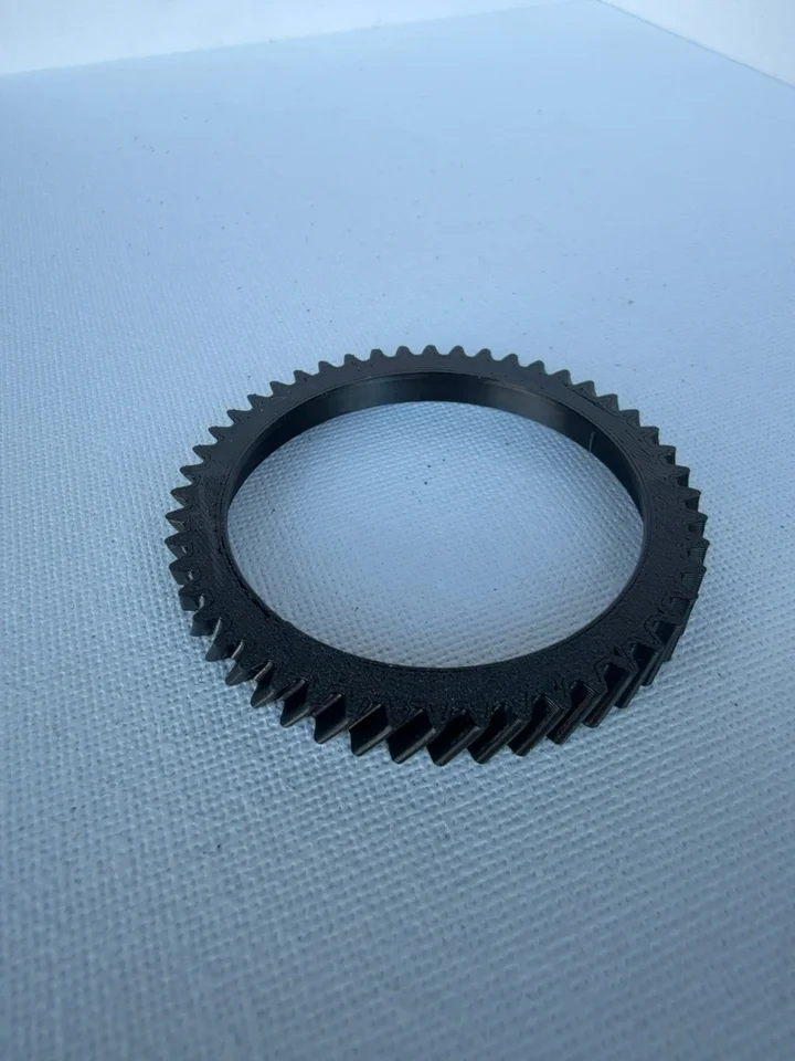 Original photograph of the Lucznik 451 6 mm cam gear